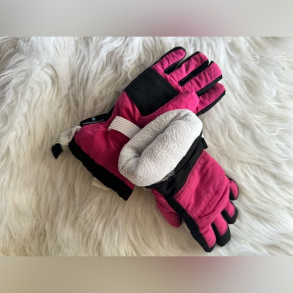 Girls Snow Gloves - Picture 6 of 6